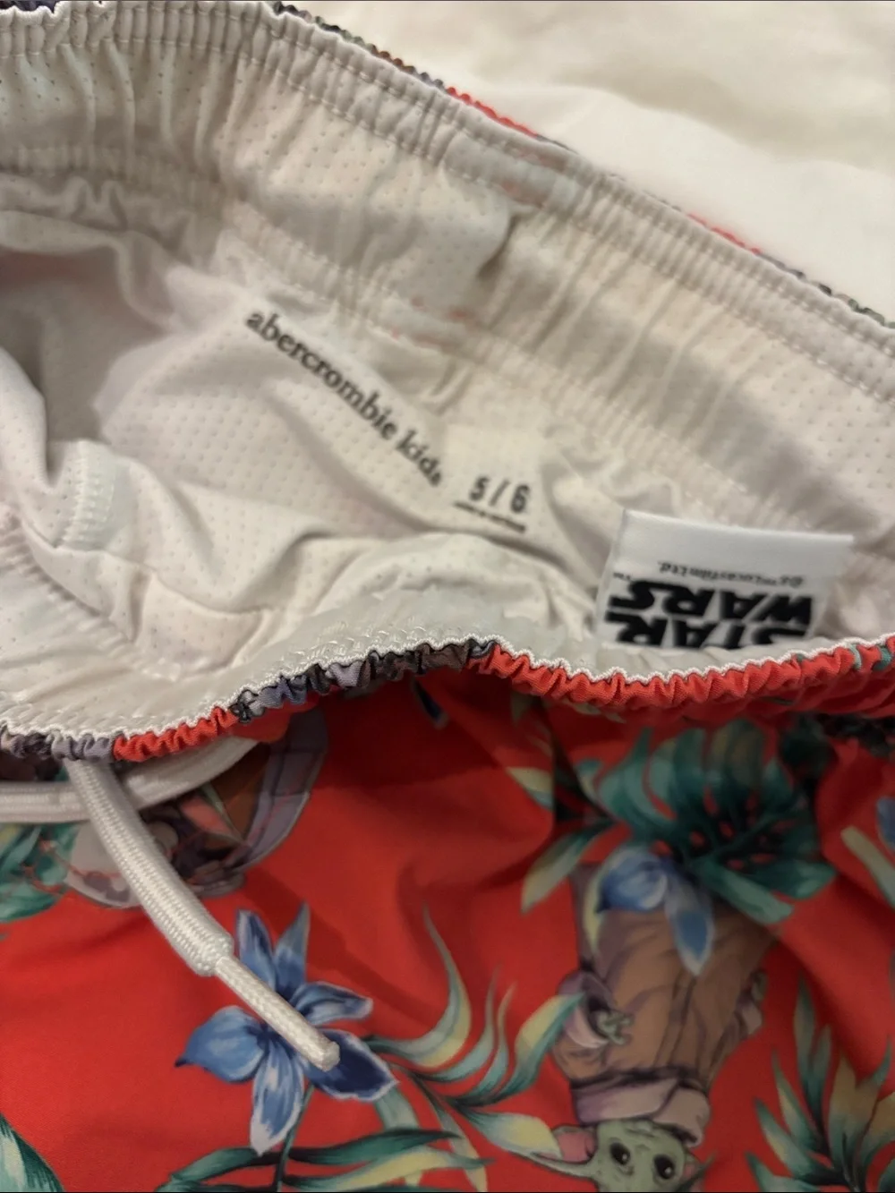 ABERCROMBIE STAR WARS SWIM TRUNKS Boys